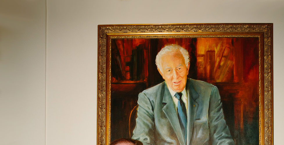 Sir Zelman portrait unveiled | Victoria University | Melbourne Australia