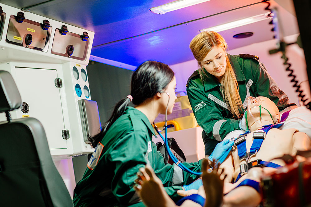 opportunities australia job of Bachelor   Victoria Paramedicine Melbourne University